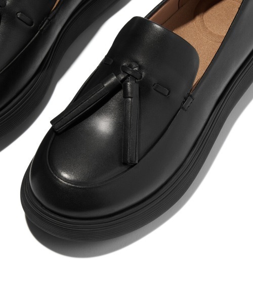 fitflop（フィットフロップ）の「iQ-COMFF タッセル レザー ローファー（ローファー・レディース・ブラック/ベージュ系・US5/US6.5/US6/US5.5/US8/US7.5/US7）」の14枚目の写真