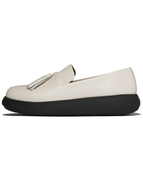 fitflop（フィットフロップ）の「iQ-COMFF タッセル レザー ローファー（ローファー・レディース・ブラック/ベージュ系・US5/US6.5/US6/US5.5/US8/US7.5/US7）」の5枚目の写真