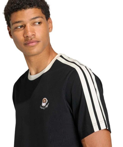 adidas(アディダス)の「アディダス adidas ラックス コーヒー カフェ カップ グラフィック 半袖Tシャツ(Tシャツ/カットソー・メンズ・オフホワイト/ブラウン/ブラウン系その他/ブラック・S/M/L/LL/3L)」の6枚目の写真