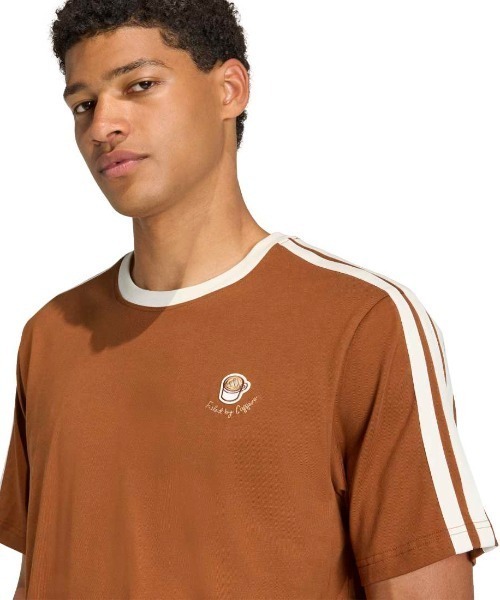 adidas(アディダス)の「アディダス adidas ラックス コーヒー カフェ カップ グラフィック 半袖Tシャツ(Tシャツ/カットソー・メンズ・オフホワイト/ブラウン/ブラウン系その他/ブラック・S/M/L/LL/3L)」の15枚目の写真