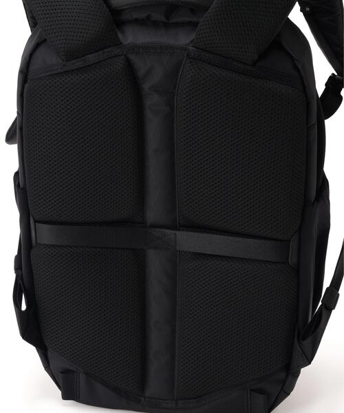 Aer（エアー）の「Aer（エアー）Travel Pack 4 28L X-Pac AER-29070（バックパック/リュック・メンズ・ブラック・F）」の19枚目の写真
