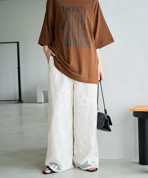 FREAK'S STORE(フリークスストア)の「限定展開 フラワー メッシュ ルーズ パンツ(その他パンツ・レディース・ブラック/オフホワイト・SMALL/MEDIUM)」の11枚目の写真