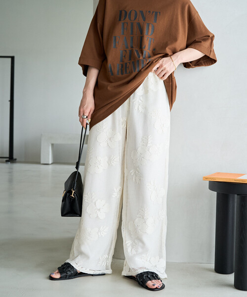 FREAK'S STORE(フリークスストア)の「限定展開 フラワー メッシュ ルーズ パンツ(その他パンツ・レディース・ブラック/オフホワイト・SMALL/MEDIUM)」の14枚目の写真