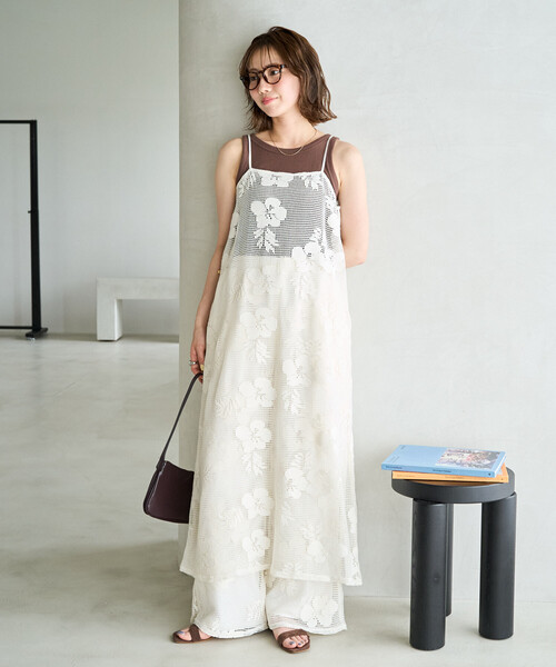 FREAK'S STORE(フリークスストア)の「限定展開 フラワー メッシュ ルーズ パンツ(その他パンツ・レディース・ブラック/オフホワイト・SMALL/MEDIUM)」の17枚目の写真