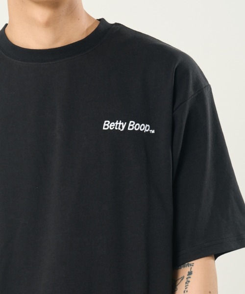 BETTY BOOP(ベティ・ブープ)の「BETTYウイングTEE(M1)(Tシャツ/カットソー・メンズ・ホワイト/オートミール/ブラック・MEDIUM/LARGE/X-LARGE)」の11枚目の写真