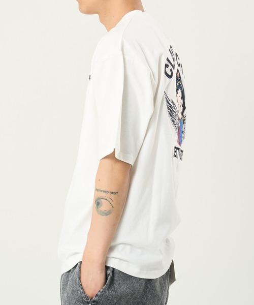 BETTY BOOP(ベティ・ブープ)の「BETTYウイングTEE(M1)(Tシャツ/カットソー・メンズ・ホワイト/オートミール/ブラック・MEDIUM/LARGE/X-LARGE)」の6枚目の写真