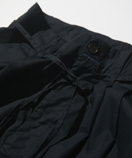 CAHLUMN(カウラム)の「CAHLUMN/カウラム Broadcloth 2Tuck Trousers(チノパンツ・メンズ・ブラウン/ネイビー・MEDIUM/LARGE/X-LARGE/XX-LARGE)」の5枚目の写真