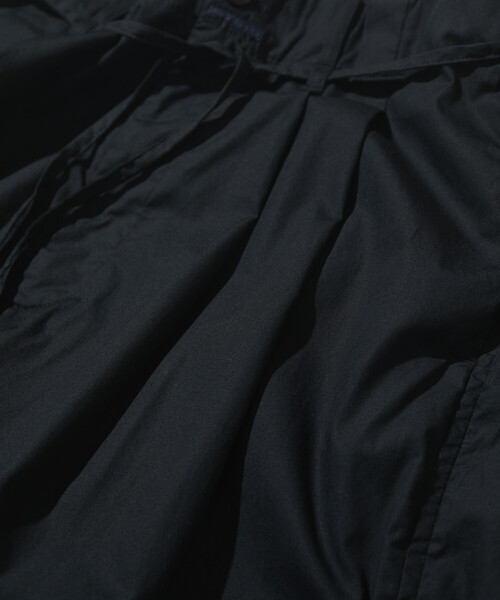 CAHLUMN(カウラム)の「CAHLUMN/カウラム Broadcloth 2Tuck Trousers(チノパンツ・メンズ・ブラウン/ネイビー・MEDIUM/LARGE/X-LARGE/XX-LARGE)」の8枚目の写真