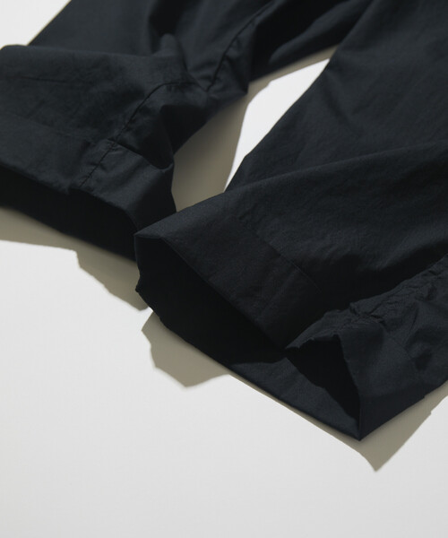 CAHLUMN(カウラム)の「CAHLUMN/カウラム Broadcloth 2Tuck Trousers(チノパンツ・メンズ・ブラウン/ネイビー・MEDIUM/LARGE/X-LARGE/XX-LARGE)」の11枚目の写真