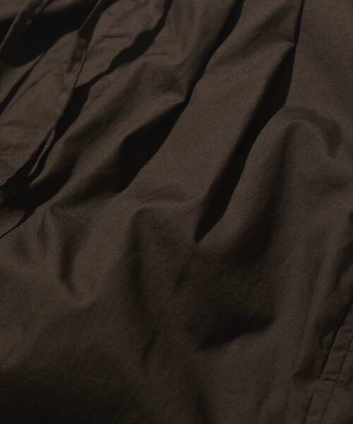 CAHLUMN(カウラム)の「CAHLUMN/カウラム Broadcloth 2Tuck Trousers(チノパンツ・メンズ・ブラウン/ネイビー・MEDIUM/LARGE/X-LARGE/XX-LARGE)」の16枚目の写真