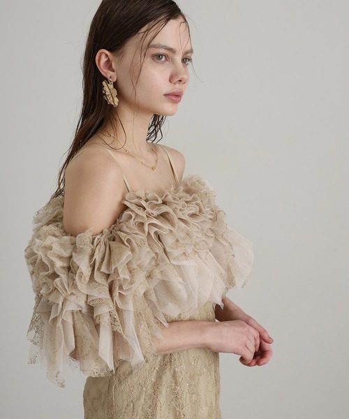 atlo(アトロ)の「ミモレ丈&ノースリーブ フォーマル グリッター オフショルダー Iライン セレモニー 結婚式二次会 パーティードレス オケージョンドレス お呼ばれ 同窓会成人式(ドレス・レディース・イエロー/チャコール/グレー・M)」の12枚目の写真