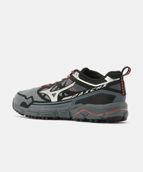 MIZUNO(ミズノ )の「MIZUNO WAVE DAICHI LS D1GA2610-01(スニーカー・メンズ・ネイビー・23.5cm/24.5cm/26.5cm/27.5cm/26cm/27cm/25cm/24cm/28cm)」の3枚目の写真