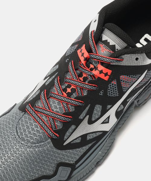 MIZUNO(ミズノ )の「MIZUNO WAVE DAICHI LS D1GA2610-01(スニーカー・メンズ・ネイビー・23.5cm/24.5cm/26.5cm/27.5cm/26cm/27cm/25cm/24cm/28cm)」の6枚目の写真