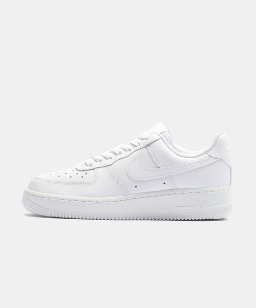 Herringbone Footwear(ヘリンボーンフットウェア)の「NIKE W AIR FORCE 1 07 DD8959-100(スニーカー・レディース・ホワイト・23cm/25cm)」の1枚目の写真