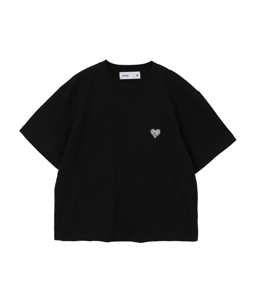 CONVERSE TOKYO(コンバーストウキョウ)の「HEART LOGO PATCH TEE(Tシャツ/カットソー・レディース・ピンク/ホワイト/ブラック・FREE)」の2枚目の写真