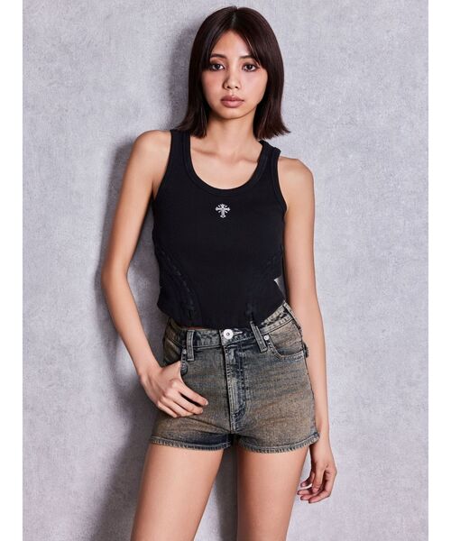 GYDA(ジェイダ)の「ハイウエストsacred edge crossポケットデニムショートパンツ(デニムパンツ・レディース・ライトブルー/インディゴブルー・X-SMALL/SMALL/MEDIUM)」の7枚目の写真