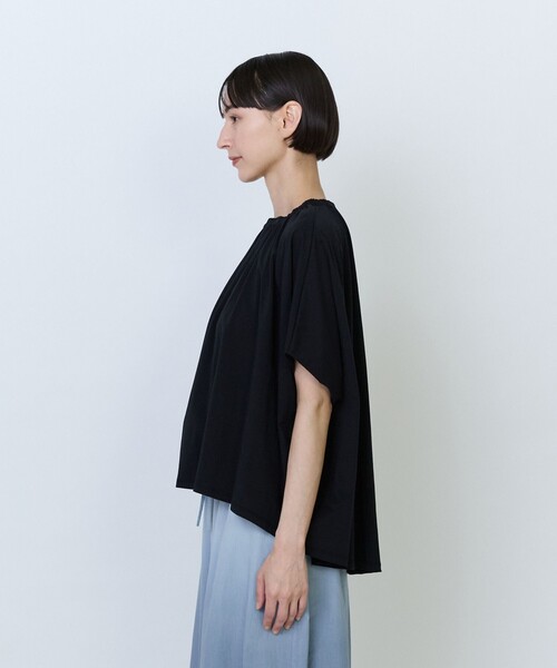 LOISIR（ロワズィール）の「コットン天竺ギャザーディテールプルオーバー（Tシャツ/カットソー・レディース・サックスブルー/ブラック/ホワイト・FREE）」の9枚目の写真
