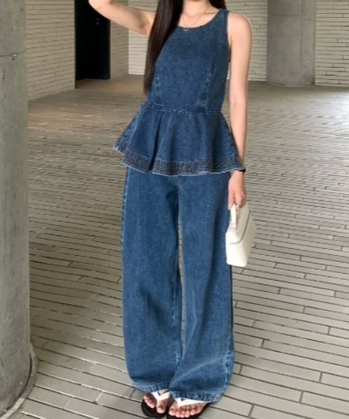 FAVORITO(ファヴォリート)の「デニムセットアップ(セットアップ・レディース・ブルー・M/S/L)」の11枚目の写真
