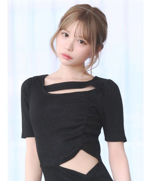 EATME(イートミー)の「デコルテラメリブギャザーワンピース(ワンピース・レディース・アイボリー/レッド/グレー/ブラック・FREE)」の11枚目の写真