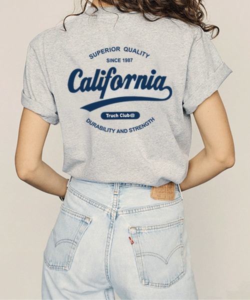 AMELY(エミリー)の「WロゴTシャツ(Tシャツ/カットソー・レディース・グレー/ホワイト・フリー)」の1枚目の写真