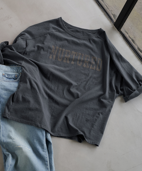 FRAMeWORK（フレームワーク）の「≪WEB限定 / 追加≫ハーフスリーブロゴTEE 3（Tシャツ/カットソー・レディース・チャコールグレー/ブラウン/ホワイト・FREE）」の18枚目の写真