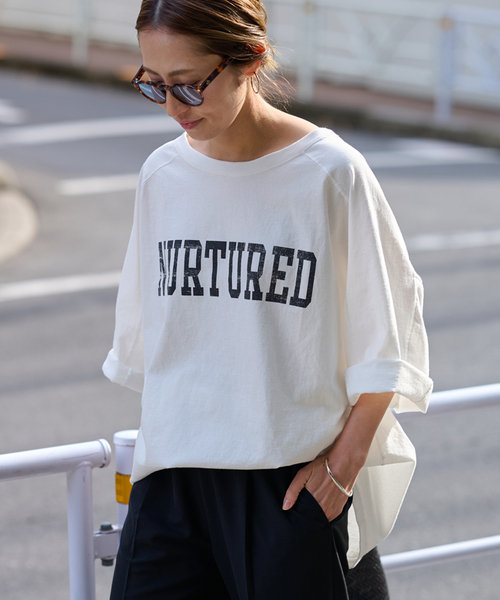 FRAMeWORK（フレームワーク）の「≪WEB限定 / 追加≫ハーフスリーブロゴTEE 3（Tシャツ/カットソー・レディース・チャコールグレー/ブラウン/ホワイト・FREE）」の12枚目の写真