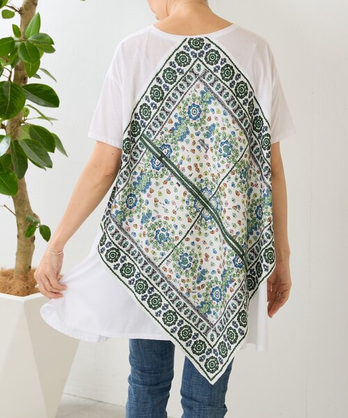 BEARDSLEY（ビアズリー）の「うしろPARKスカーフチュニック（Tシャツ/カットソー・レディース・ホワイト/ネイビー・FREE）」の6枚目の写真