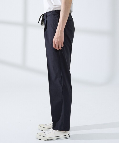 ABAHOUSE GRAY（アバハウスグレイ）の「【上下2点セット/WEB限定】360°ストレッチ リップストップ リラックス セットアップ/ 吸水速乾 / 遮熱 / UVカット（セットアップ・メンズ・チャコールグレー/ネイビー/ブラック・44/50/48/46）」の14枚目の写真