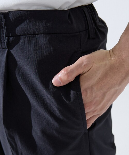 ABAHOUSE GRAY(アバハウスグレイ)の「【上下2点セット/WEB限定】360°ストレッチ リップストップ リラックス セットアップ/ 吸水速乾 / 遮熱 / UVカット(セットアップ・メンズ・チャコールグレー/ネイビー/ブラック・44/50/48/46)」の21枚目の写真