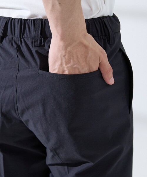 ABAHOUSE GRAY(アバハウスグレイ)の「【上下2点セット/WEB限定】360°ストレッチ リップストップ リラックス セットアップ/ 吸水速乾 / 遮熱 / UVカット(セットアップ・メンズ・チャコールグレー/ネイビー/ブラック・44/50/48/46)」の20枚目の写真