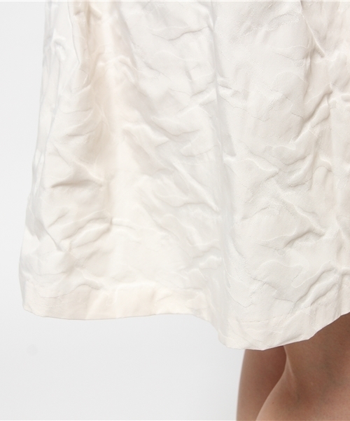 LIMITLESS LUXURY（リミットレスラグジュアリー）の「JQメモリータックスカート◆（スカート・レディース・ブラック/カーキ/ホワイト・34/36）」の9枚目の写真