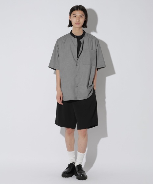 LAKOLE（ラコレ）の「＜イージーケア＞バンドカラークレリック半袖シャツ / 910903（シャツ/ブラウス・メンズ・グレー/ホワイト/サックスブルー・MEDIUM/LARGE）」の9枚目の写真