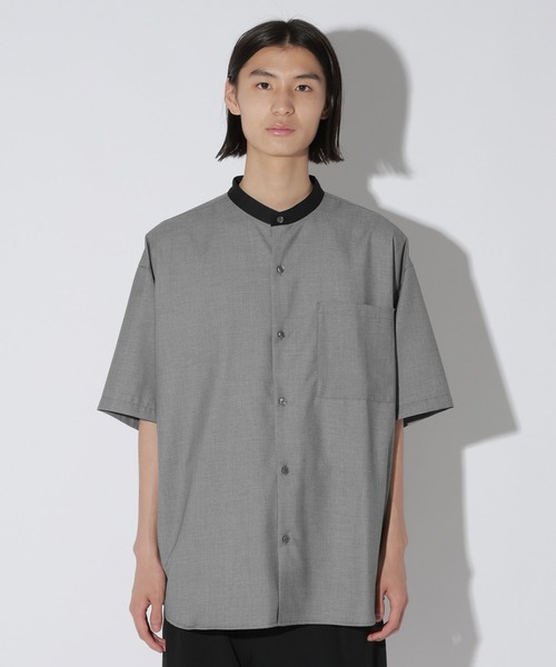 LAKOLE（ラコレ）の「＜イージーケア＞バンドカラークレリック半袖シャツ / 910903（シャツ/ブラウス・メンズ・グレー/ホワイト/サックスブルー・MEDIUM/LARGE）」の15枚目の写真