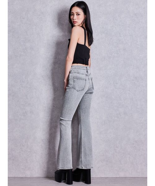 GYDA(ジェイダ)の「ハイウエストBASICフレアデニムパンツ(デニムパンツ・レディース・グレー/インディゴブルー/ライトブルー・SMALL/MEDIUM/X-SMALL)」の10枚目の写真