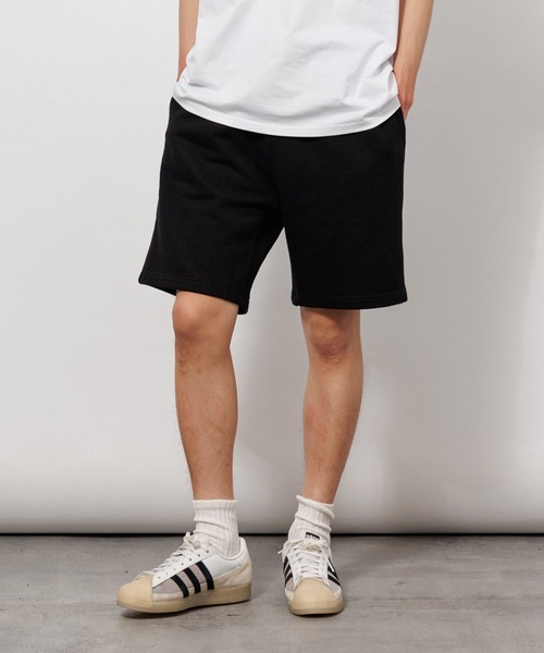 Knuu（ヌウ）の「Heavy Sweat Shorts（スウェットパンツ・メンズ・ヘザーグレー/ダークネイビー/ブラウン/ブラック/ホワイト・SMALL/MEDIUM/LARGE/X-LARGE）」の3枚目の写真