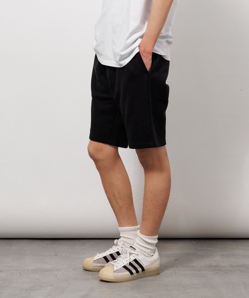Knuu（ヌウ）の「Heavy Sweat Shorts（スウェットパンツ・メンズ・ヘザーグレー/ダークネイビー/ブラウン/ブラック/ホワイト・SMALL/MEDIUM/LARGE/X-LARGE）」の8枚目の写真