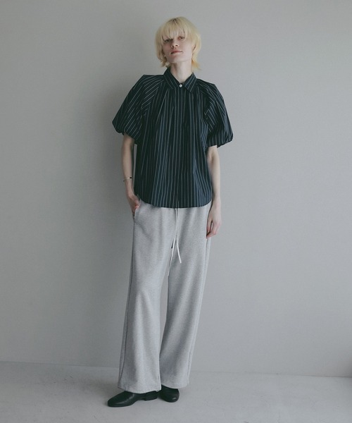MANOF（マノフ）の「TUCK PUFF SLEEVE SHIRT（シャツ/ブラウス・レディース・ネイビー系/ホワイト/ホワイト系・F）」の15枚目の写真