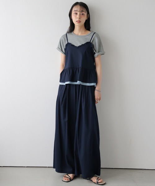 AMELY(エミリー)の「配色フリルペプラムセットアップ(セットアップ・レディース・ネイビー/カーキ/モカ・フリー)」の10枚目の写真