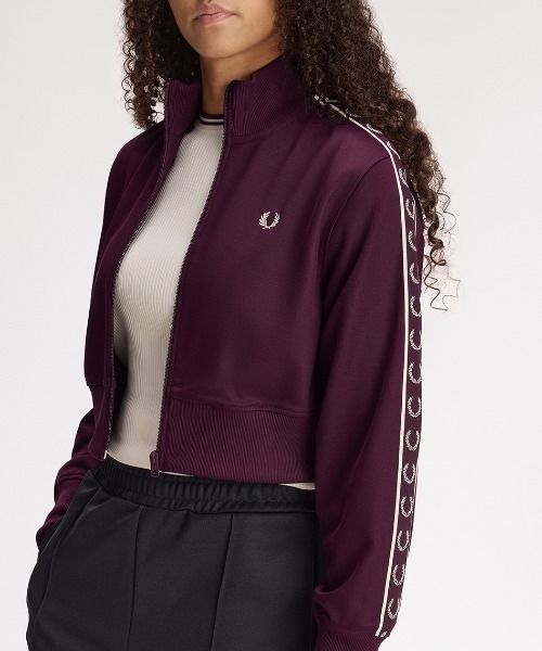 フレッドペリー　クロップドトラックジャケット Cropped Taped Track Jacket／クロップドテープトラックジャケット