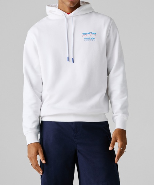 Red Bull Racing(レッドブルレーシング)の「World Tour BACK PRINT PARKA(パーカー・メンズ・ホワイト・X-LARGE/LARGE/MEDIUM/SMALL)」の1枚目の写真