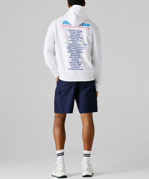 Red Bull Racing(レッドブルレーシング)の「World Tour BACK PRINT PARKA(パーカー・メンズ・ホワイト・X-LARGE/LARGE/MEDIUM/SMALL)」の7枚目の写真