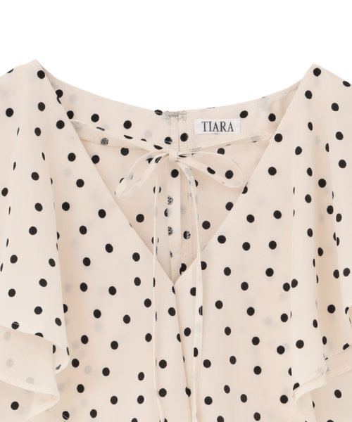 Tiara(ティアラ)の「シフォンコンビドットブラウス(セットアップ可)(シャツ/ブラウス・レディース・ブラック/ホワイト・FREE)」の3枚目の写真