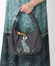 SUPER HAKKA（スーパーハッカ）の「「glanta」　かくれんぼうさぎ刺繍ソフトショルダーバッグ（持ち手2WAY）（ショルダーバッグ）」