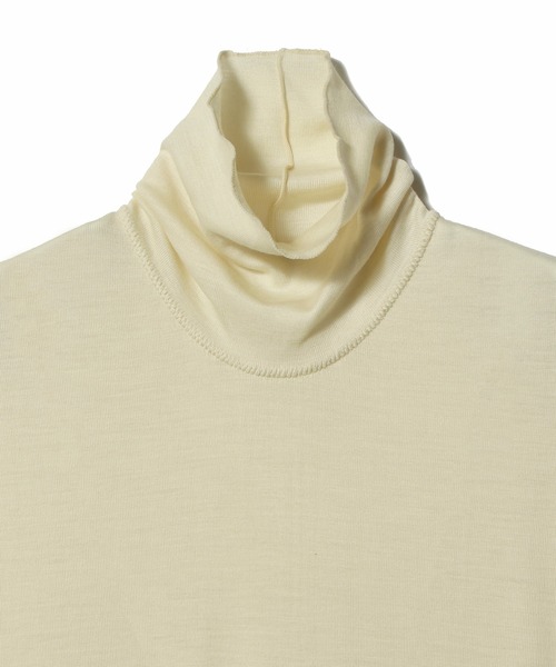 ESTNATION(エストネーション)の「GOOD PEOPLE GOOD STITCHING GOOD PRODUCT for ESTNATION / コンフォートハイネックウールTシャツ(タンクトップ・レディース・ブラック/アイボリー・FREE)」の5枚目の写真