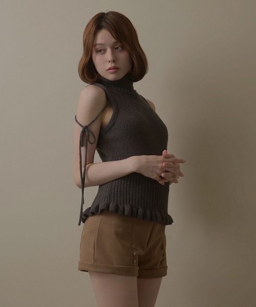 M DOLLY（エムドリー）の「*M DOLLY original* Ruffle manon knit tops / ラッフルマノンニットトップス（ニット/セーター・レディース・ダークグレー/ピンクベージュ・FREE）」の5枚目の写真