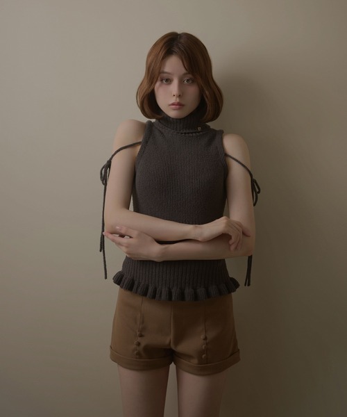 M DOLLY（エムドリー）の「*M DOLLY original* Ruffle manon knit tops / ラッフルマノンニットトップス（ニット/セーター・レディース・ダークグレー/ピンクベージュ・FREE）」の6枚目の写真