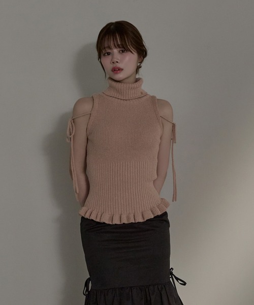 M DOLLY（エムドリー）の「*M DOLLY original* Ruffle manon knit tops / ラッフルマノンニットトップス（ニット/セーター・レディース・ダークグレー/ピンクベージュ・FREE）」の12枚目の写真