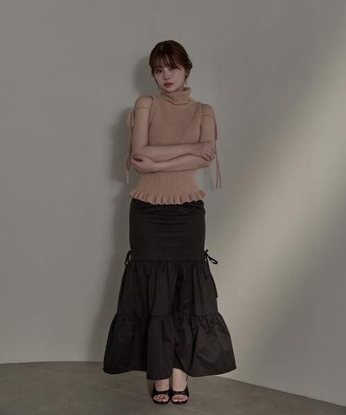 M DOLLY（エムドリー）の「*M DOLLY original* Ruffle manon knit tops / ラッフルマノンニットトップス（ニット/セーター・レディース・ダークグレー/ピンクベージュ・FREE）」の17枚目の写真