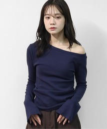 WEB限定商品 アシンメトリー ワンオフショルトップス ASYMMETRIC ONE OFF-SHOULDER TOPS