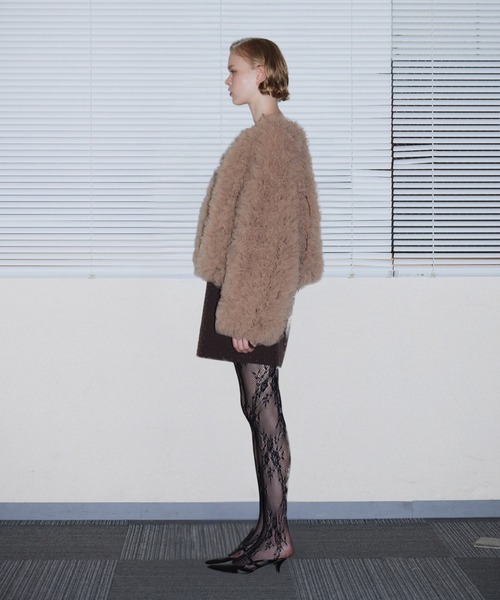 ANDRESD(アンドレスド)の「ボリュームチュールジャケット / VOLUME TULLE JACKET(ノーカラージャケット・レディース・ベージュ/チャコール/グレー/アイボリー・FREE)」の13枚目の写真